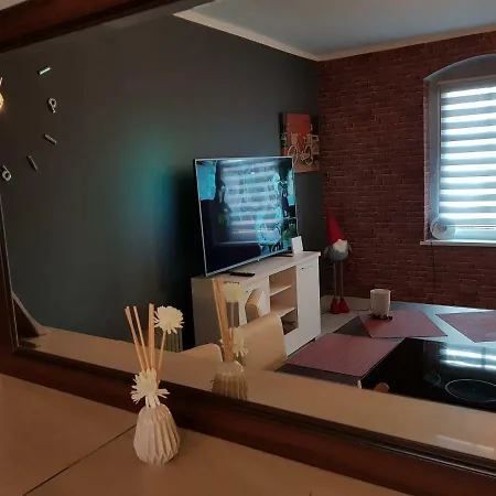 Apartament Mirror Brick Studio * Świętochłowice